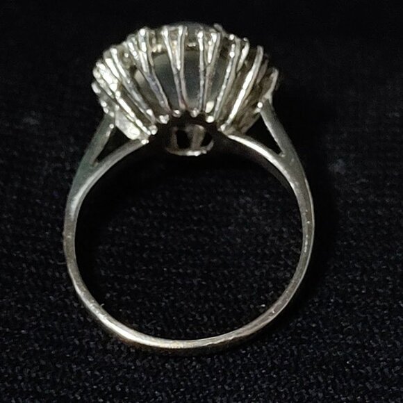 10K White Gold Round Icy Moonstone Diamond Cocktail Ring Women's Size 4 - Picture 5 of 13